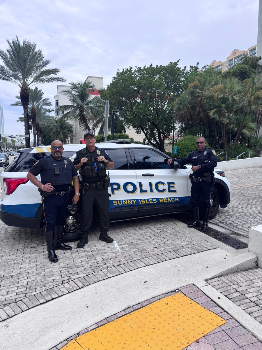 SIBPD's tweet photo. Wednesday's multi-agency traffic enforcement operation focused on keeping our roads safe and promoting responsible driving. The effort resulted in 2 arrests, 314 citations, 72 warnings, 4 vehicles towed, and 41 educational contacts. Thank you to our law enforcement partners! https://t.co/4TCCjtcC0l