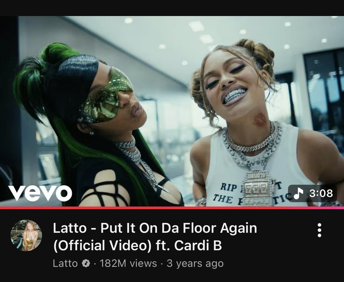 CamistheOne10's tweet photo. 🎰LATTO-Put it on the floor-10 million views
🎰LATTO-Put it on the floor FEATURING 👠CARDI B 182 million views. 
In what world would Cardi b need #Latto for sales. That pregnancy got LATTO delulu lemon cause girl what???? #Cardib https://t.co/0EhoyBgxOi