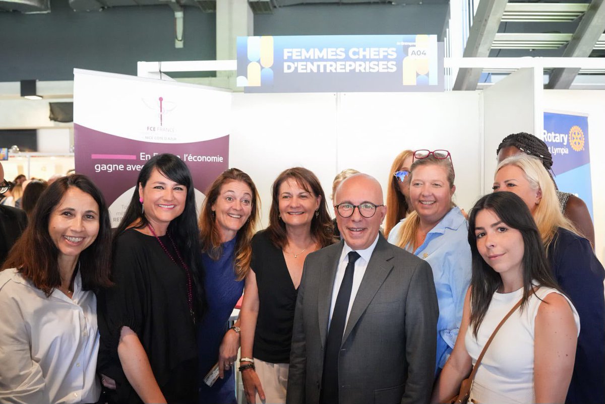 C_Dintorni's tweet photo. Aux côtés de @eciotti et de @ca_ginesy aux Entreprenariales 2026 pour cette 25ᵉ édition.

Une belle démonstration du dynamisme et de l’esprit d’entreprise qui font la force des Alpes-Maritimes. Merci à @UPE_06 pour leur mobilisation au service de notre territoire. https://t.co/w3eN0zpwGu