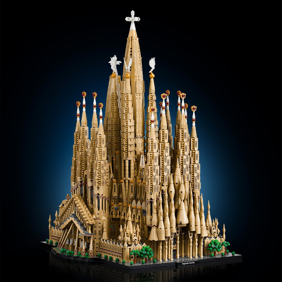 hothbricks's tweet photo. #LEGO Architecture 21065 Sagrada Familia
12060 pièces - 749,99 €

En préco dès aujourd'hui, dispo le 01/11/2026 :

https://t.co/u4vAMWPBO7 https://t.co/Ue2AUZYLBM