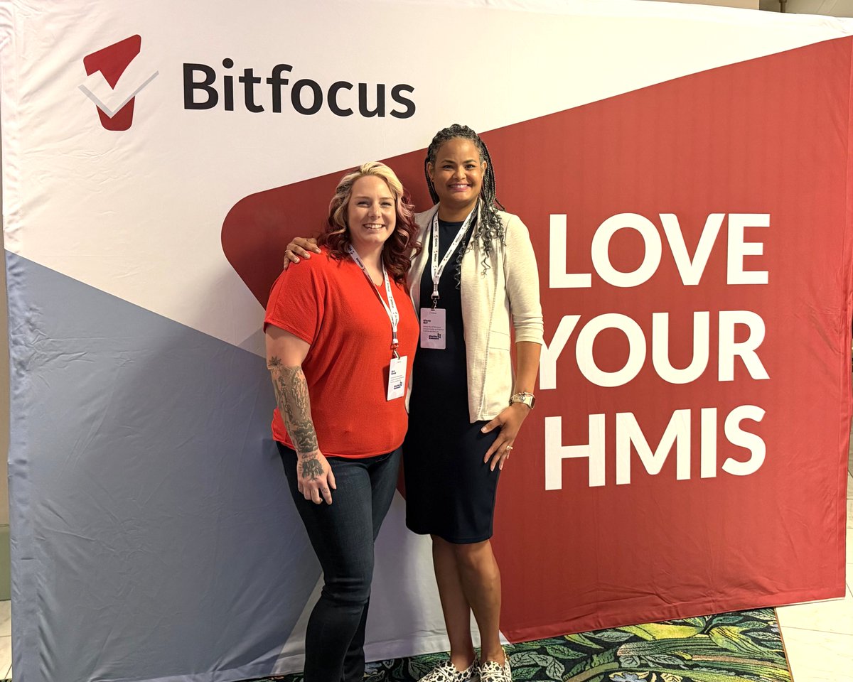 UNLCCFL's tweet photo. CCFL staff are attending Bitfocus' Clarity Connect 2026, a three-day conference offering Homeless Management Information System (HMIS) training. Learn more about CCFL's HMIS project: https://t.co/Wh0gx7Dkm6.
📸 Breanne Crow and Ciara Orr
#EndHomelessness #HelpingTheHelpersCCFL https://t.co/dJLL6bX4Ll