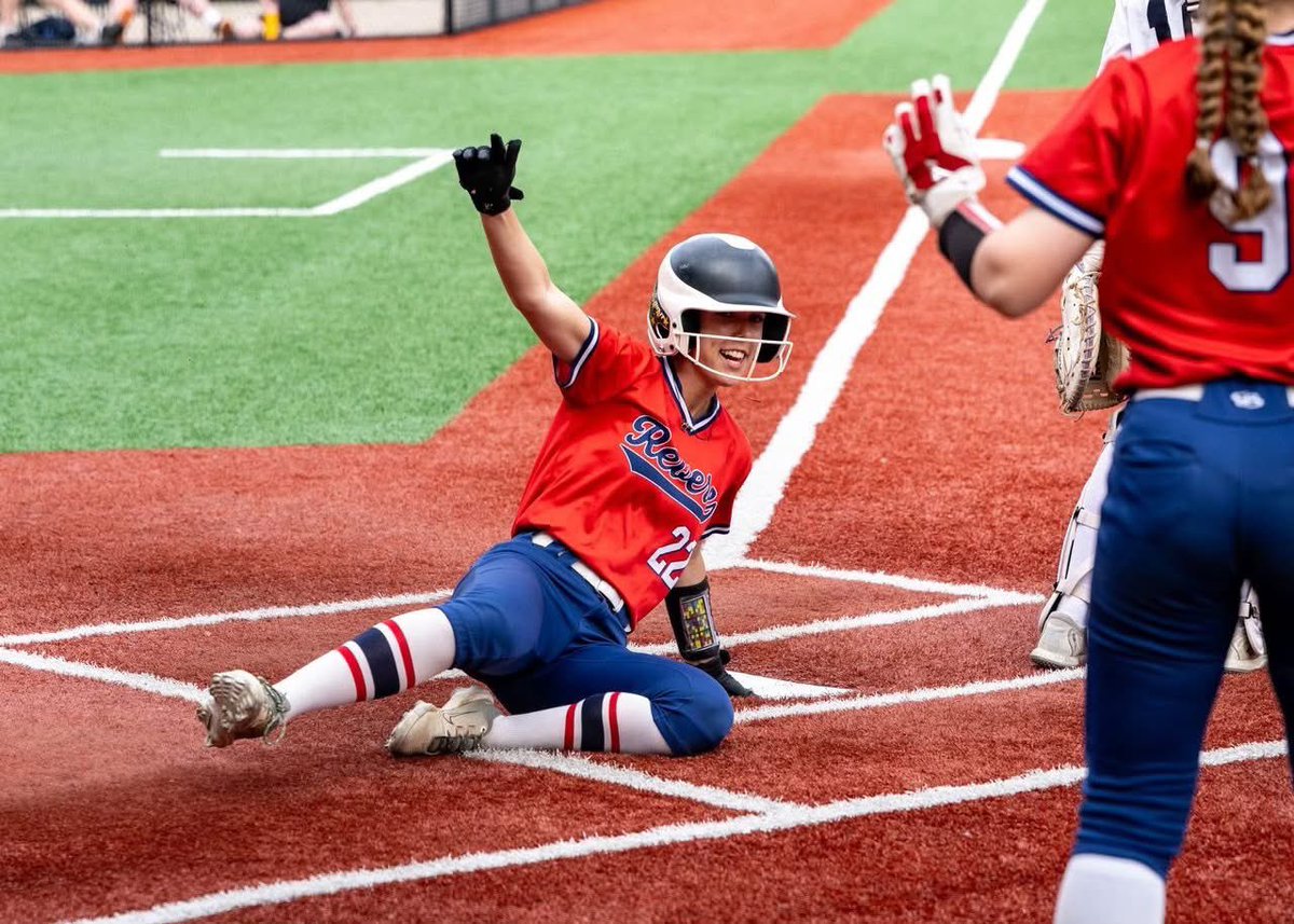ericposton's tweet photo. Walsh Jesuit softball state bound; Hoban, Revere make deep playoff runs
https://t.co/KCJoQQcs4Q https://t.co/7AK5DV0OnE