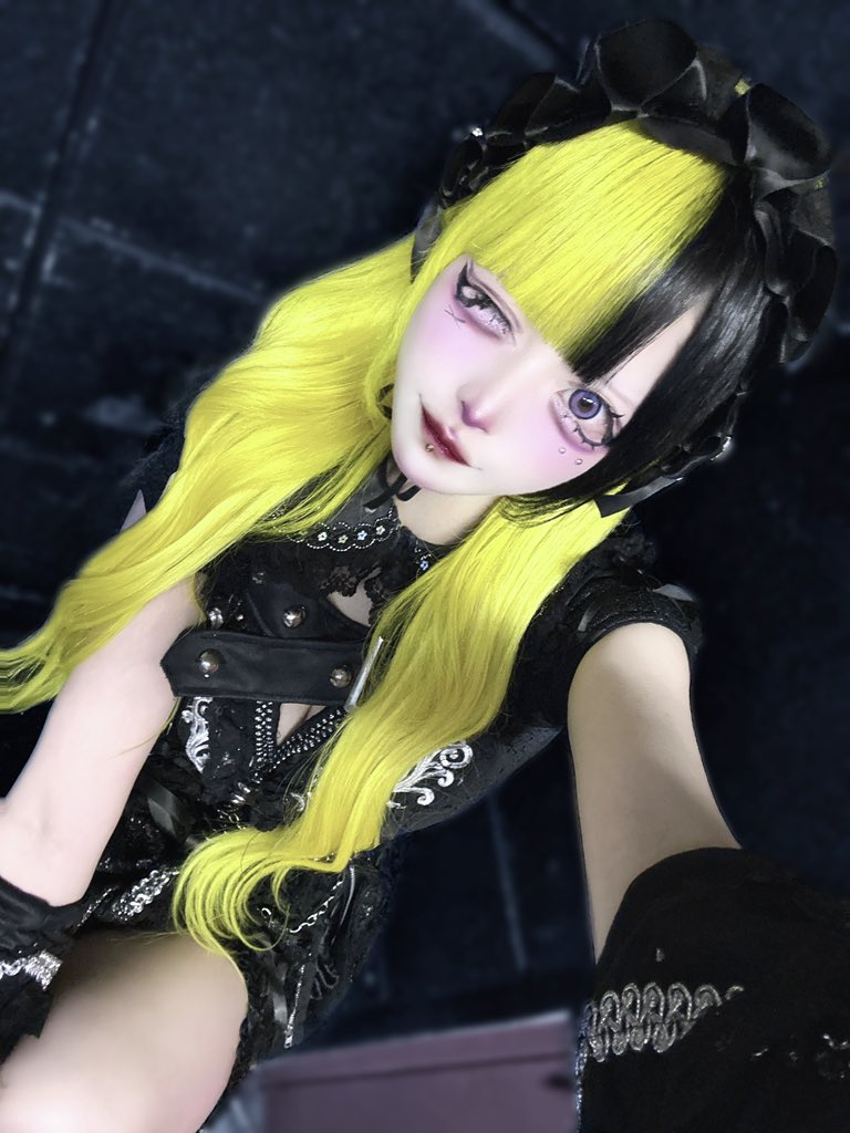 DeathCandy_misa's tweet photo. 君の居場所は私でしょ？ https://t.co/1pETSsP1Dr