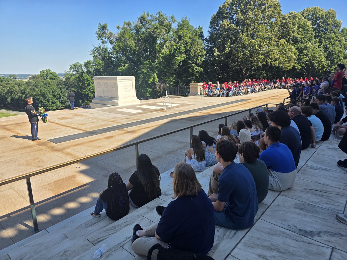 CoachUrbs_LS's tweet photo. Day 1 #DCwarriors26 https://t.co/x8HC46zNOa