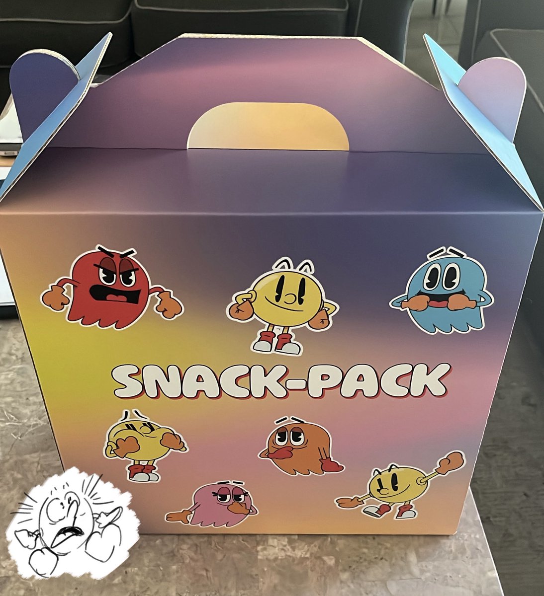 nickisonlinet's tweet photo. jumpscared by the yellow orb himself? 

Yesterday I came back and got a #pacmansnackbreaks package straight from Bandai Namco!! It came with a bunch of pac-man goodies, love it a ton! https://t.co/xhxOi0wQ6M