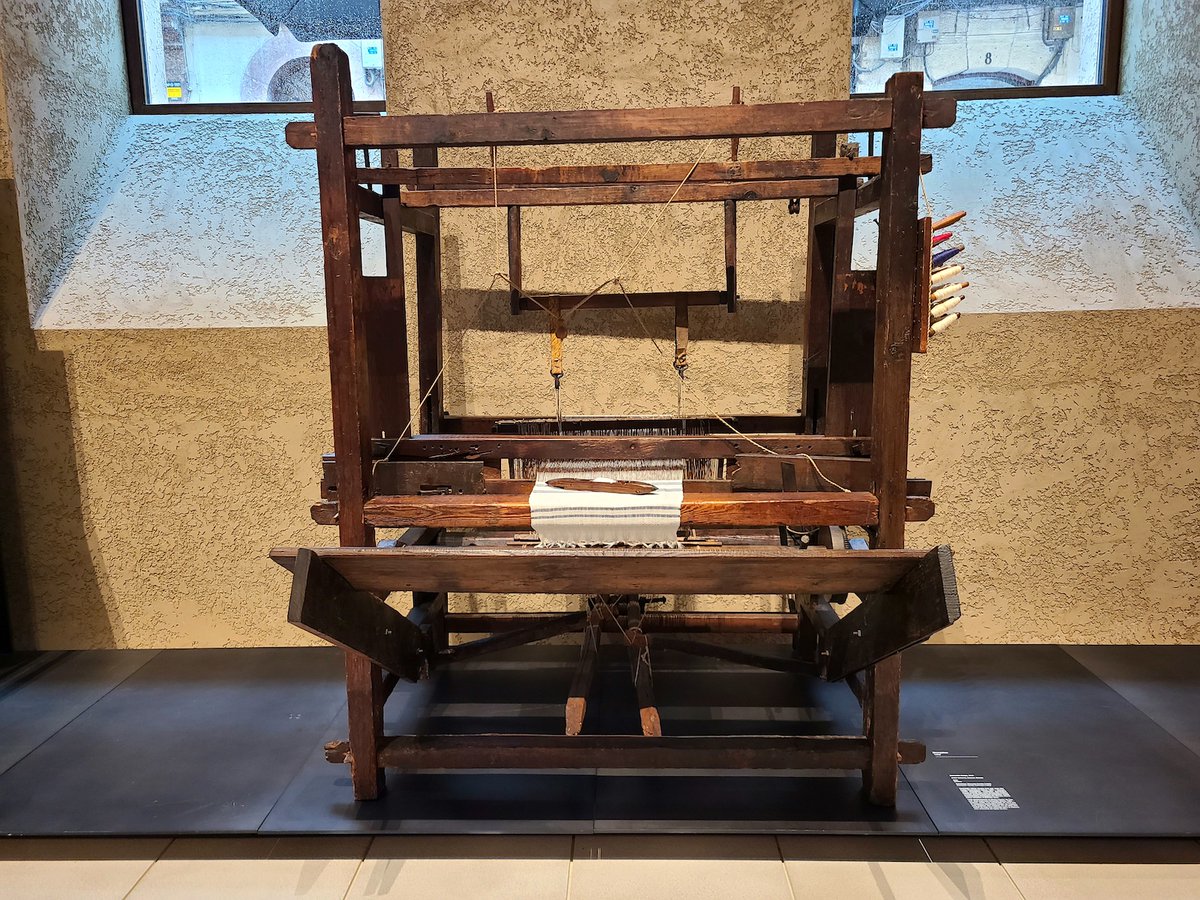 asierrobles's tweet photo. 📸 IRUDI GALERIA 📸

Bilboko Euskal Museoak ekainaren 10ean irekiko ditu berriz ere ateak

👉 https://t.co/H42aLIpFgO

Erakusketa-proposamenean euskal gizartearen lana, bizitza eta ohiturak islatzen dituzten pieza handietarako espazioak nabarmentzen dira https://t.co/XcnusDjWvC