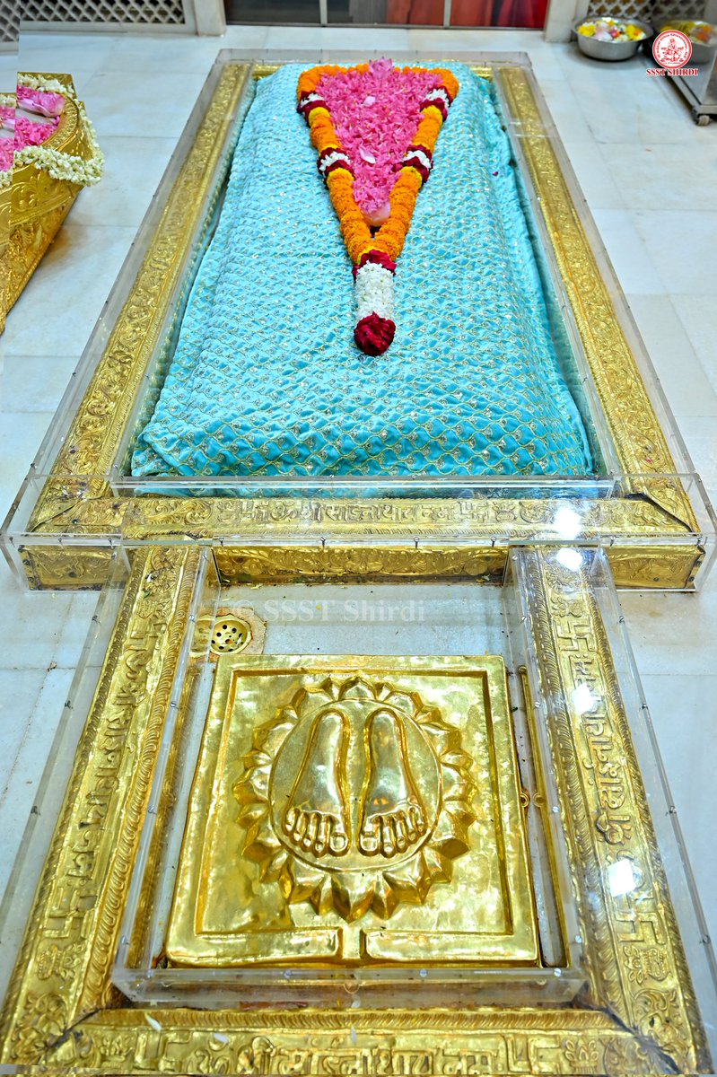 SSSTShirdi's tweet photo. *!! ॐ साई राम !!*
*श्री साईबाबा संस्थान विश्वस्त व्यवस्था,शिर्डी*
*!! ॐ Sai Ram !!*
*Shri Saibaba Sansthan Trust, Shirdi*
≈≈≈≈≈≈≈≈≈≈≈≈≈≈≈≈≈ 
*आरती :- धुपारती*
*गुरुवार  ०४ जून २०२६*  
*Aarti :-Dhooparti*
*Thursday 04 Jun 2026* https://t.co/YujHuJ6xaS