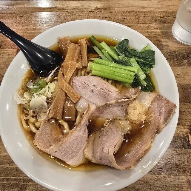 KameeRoun's tweet photo. 生姜 at 拉麺アイオイ  #毎日がラーメン https://t.co/5764KRzob5 https://t.co/WhXg12Y6pC