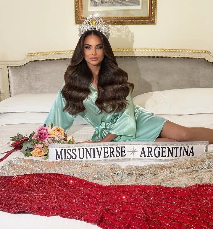 Tvmass12's tweet photo. el mundial de las girls y los gay (pocos), es en noviembre, y argentina va fuerte 
#nadiedicenada https://t.co/F9Q7oKBMaN