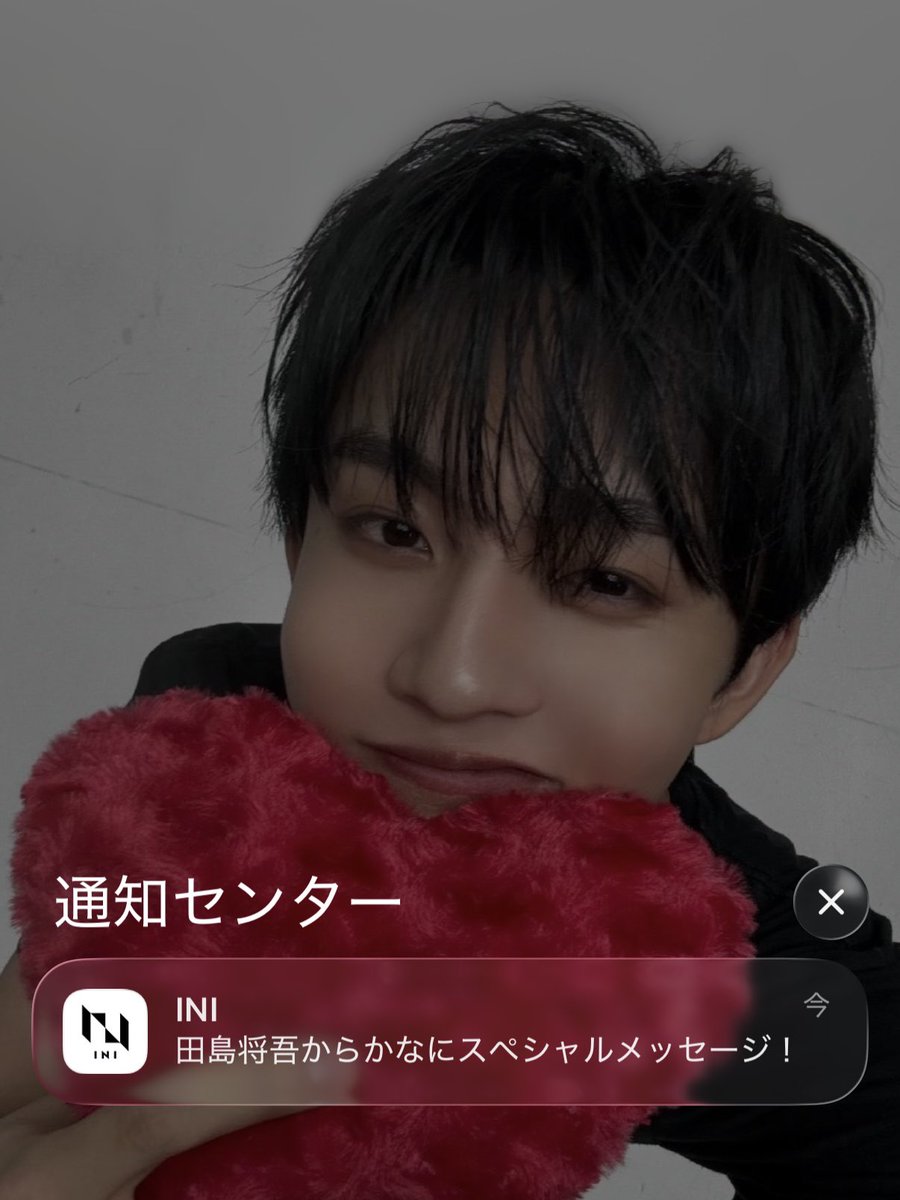カ ナ tweet media