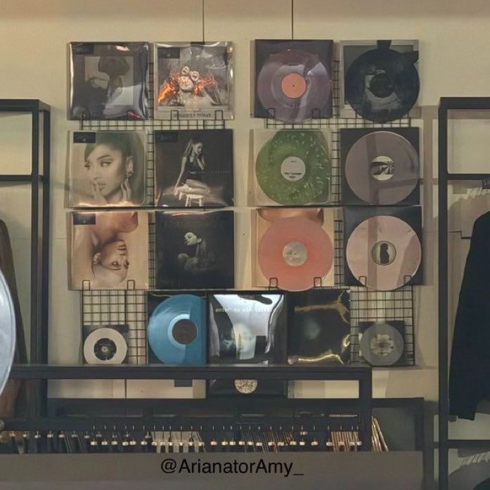 glindaupland's tweet photo. 🚨 first look at the exclusive ariana grande album vinyl pressings for the eternal sunshine tour https://t.co/GQ1EXjoE1r