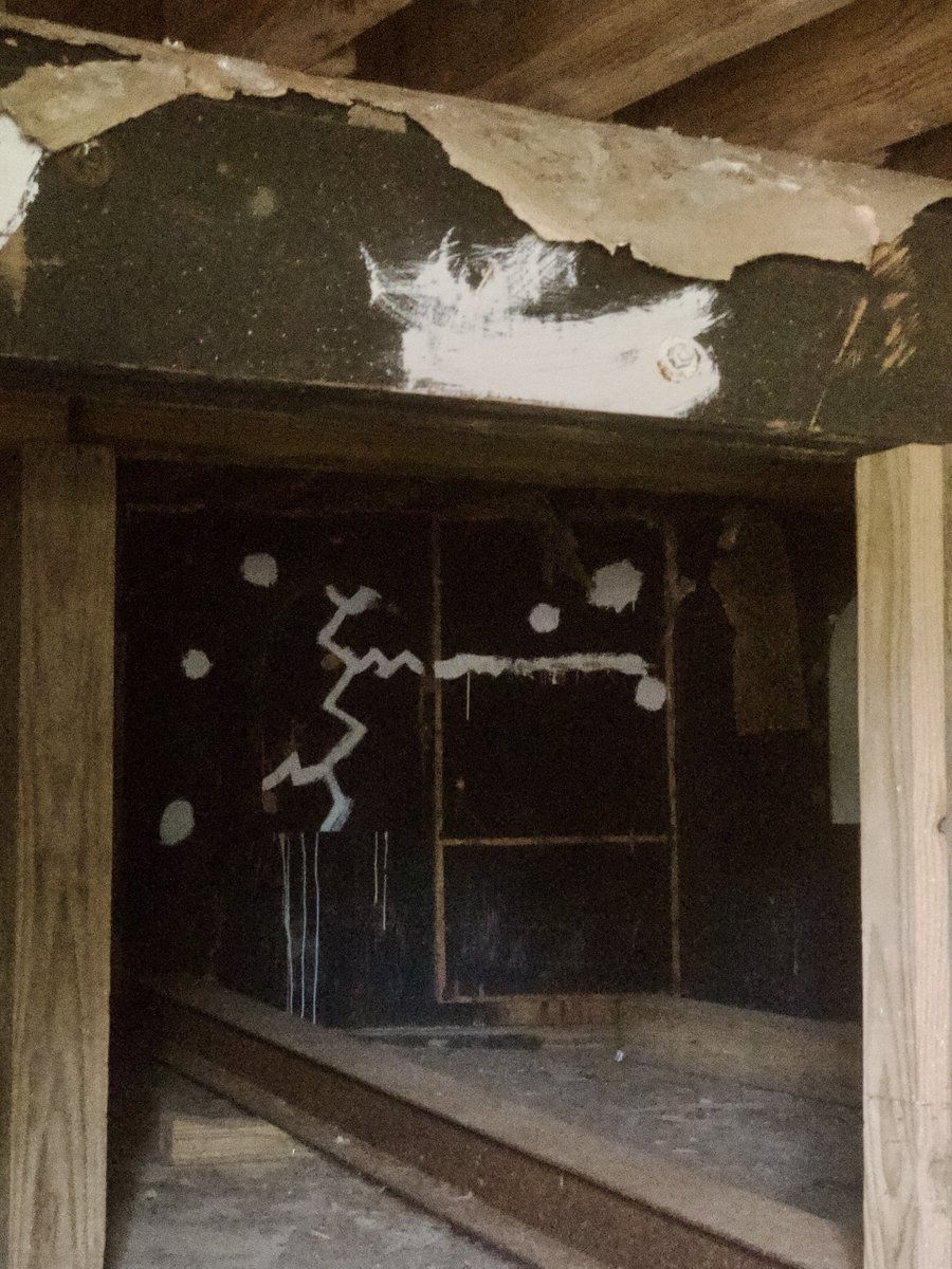 augustaghast's tweet photo. Voodoo veves inside an abandoned castle in the bayou https://t.co/ccGQI2k4Ko