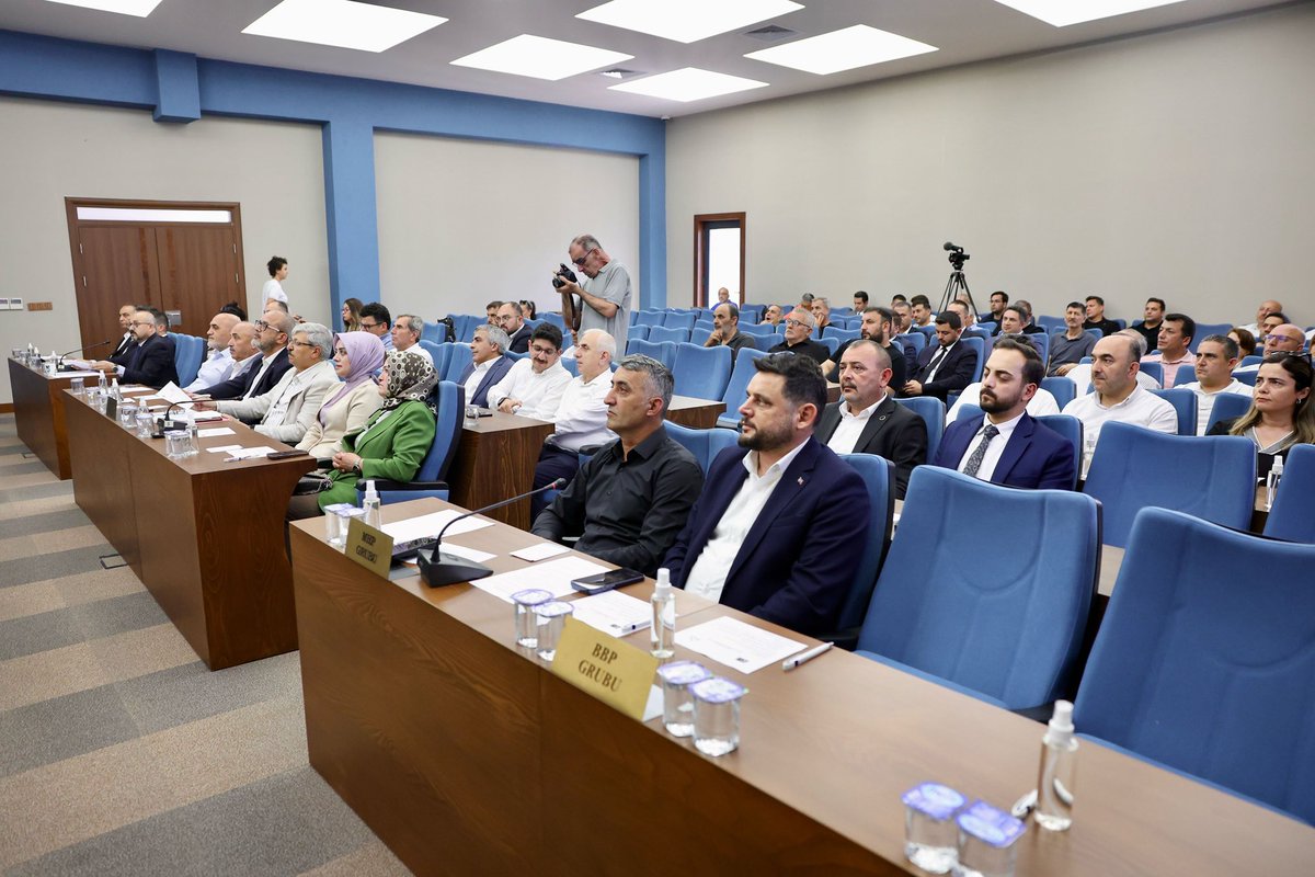 muzafferbiyik's tweet photo. Haziran Ayı Meclis toplantımızı gerçekleştirdik. 

Aldığımız kararların ilçemize hayırlı olmasını diliyorum. https://t.co/OhzBtly2nk