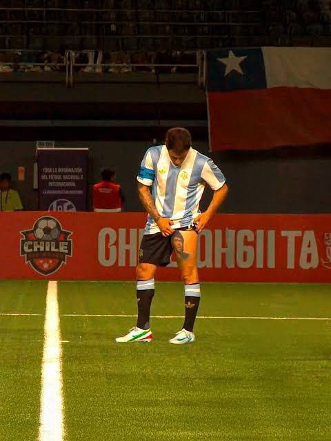 CA_dalipe's tweet photo. @inforeald Otamendi aprendió de él 🥹 https://t.co/9xdQ39ykF4