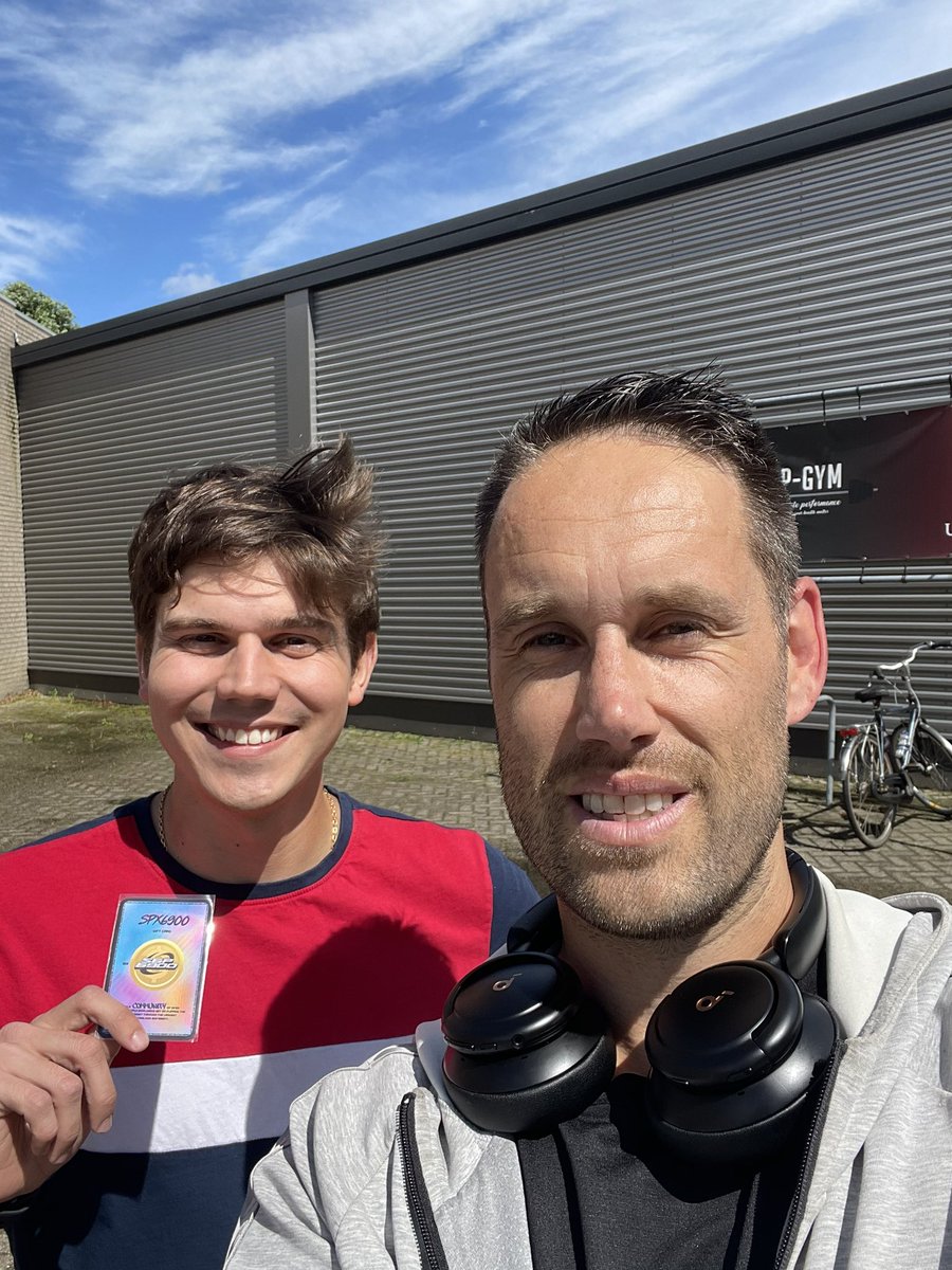 InnerCapital89's tweet photo. Just had to pleasure to have a very nice conversation with Nyk (I don’t know if I spell it correctly). Very nice guy! It would be amazing to have more people like him SPX6900. We talked about different stuff and let him check the documentary by @STPC_Pro. 🧡 https://t.co/NQGR67loPe