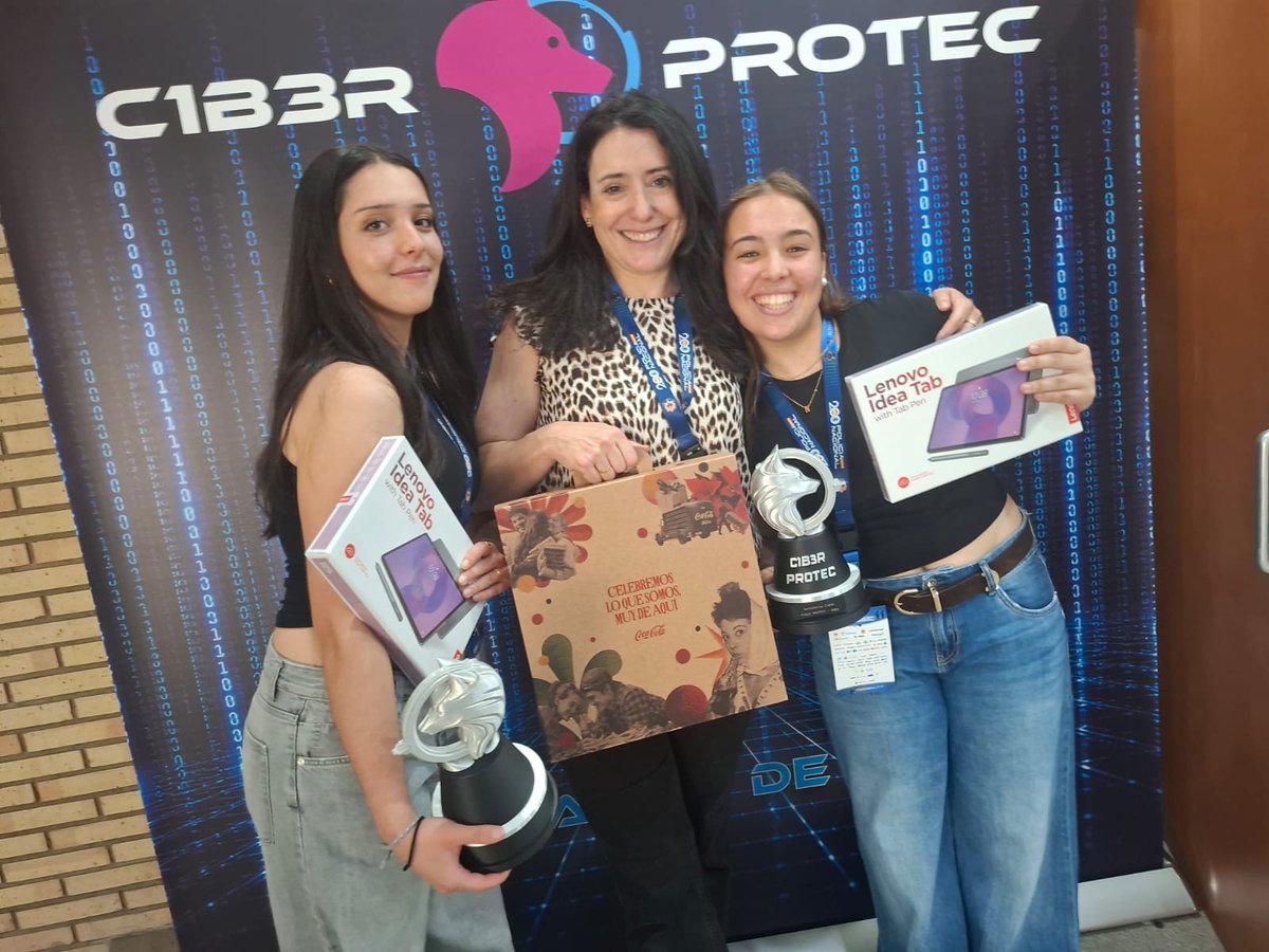 Twitsabel2's tweet photo. Entre 6000 personas presentadas a la #CiberWall nuestras alumnas Nerea, Alejandra, Lucía, Izel, Keqi e Isabel han conseguido el 2° y 3° premio. Estamos muy orgullosos de vuestro trabajo.
Enhorabuena a @IESVascoZarza por su primer lugar y a Escuela de Policía por la organización. https://t.co/O56N6IWVoP