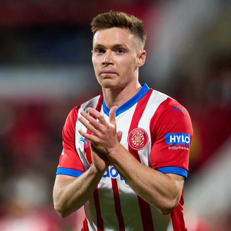 DataMB_TR's tweet photo. 🇺🇦 Viktor Tsygankov (25/26 Girona)

✅İleri top taşıma %67
✅Dribling tamamlama %64
✅Asistler %62

👉 https://t.co/YtiyG1TaVk https://t.co/BFe0rcIWRU