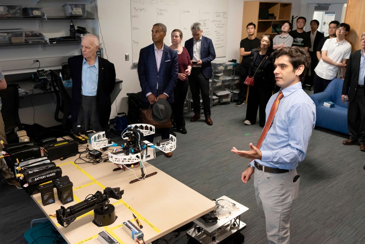theNAEng's tweet photo. From May 19–21, the NAE Regional Meeting @DukeU explored the future of commercial aviation—climate resilience, emerging tech, and next-gen airspace management. 

Full highlights here: https://t.co/c1qMvSDSiO

#NAERegionalMeeting #Aviation https://t.co/cSvQ9gFr5k