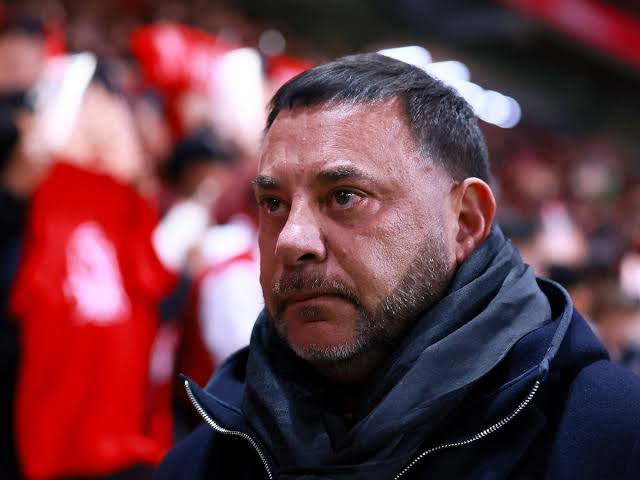 BocaJrsSports's tweet photo. 📣 ALERTA 🔵🟡

"A esta hora la información que yo tengo es que si BOCA lo llama a MOHAMED, MOHAMED podría convertirse en el NUEVO entrenador de BOCA".

@arevalo_martin x @ESPNArgentina 🎧🎙 https://t.co/zTgMA7zB6N
