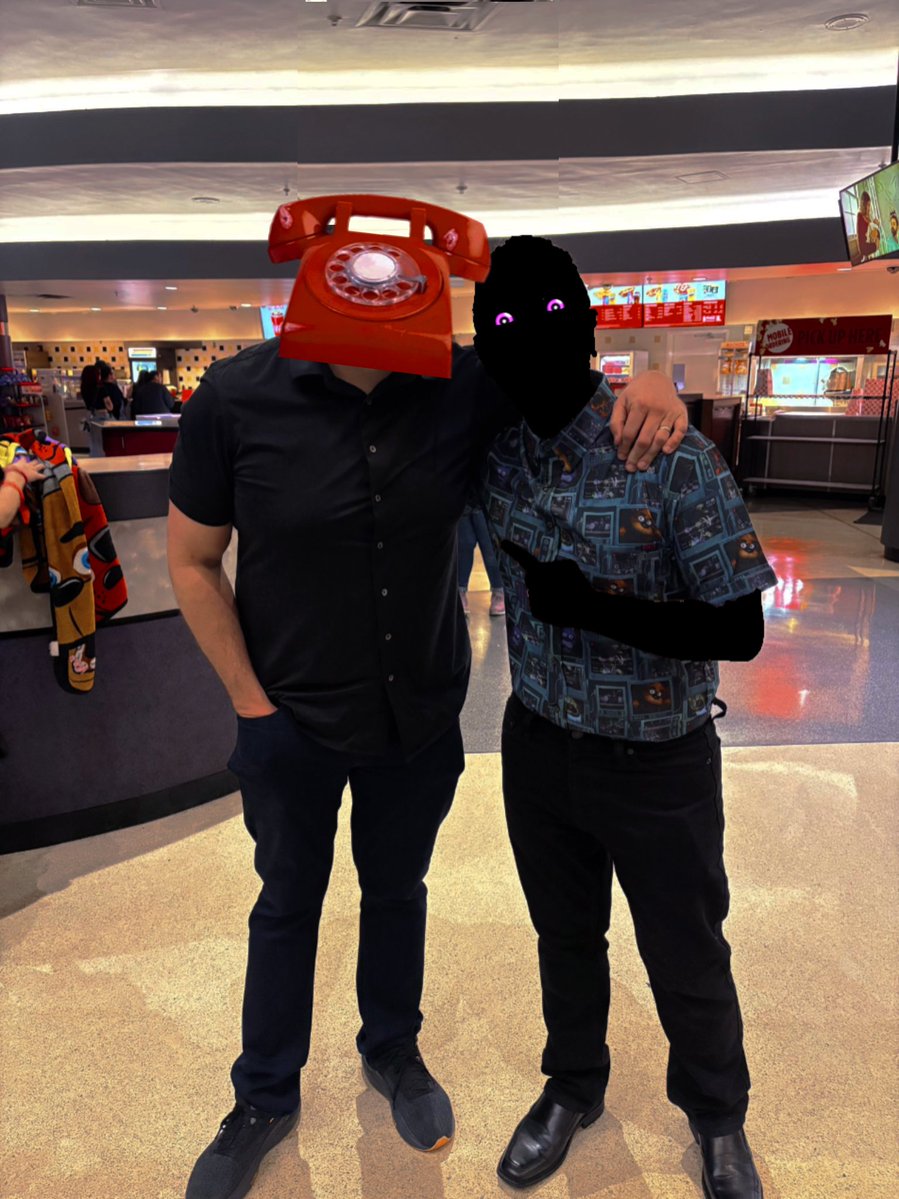 Fazbear_ent_682's tweet photo. Today is Phone Guy’s 48th birthday!
(If he was still alive) 🐻🎂 https://t.co/wqvbqZUPhs