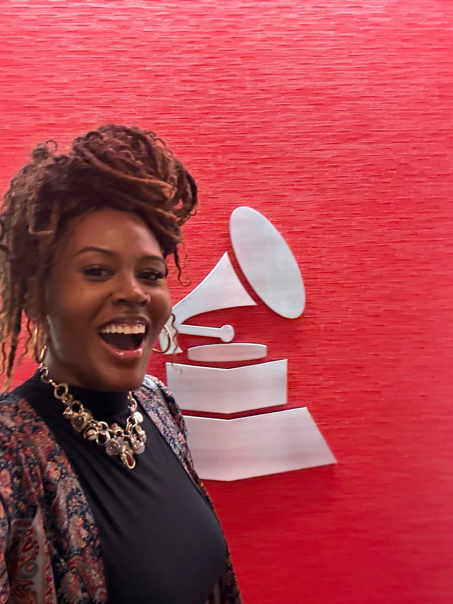 ImanEurope's tweet photo. i’m a part of a leadership cohort within the Recording Academy! whaaatt! i feel so honored fr. grateful to be chosen for NEXT Class of 2026. 🥹

i’m hardly on here anymore, but wanted to share. https://t.co/bGL6bXU0q9