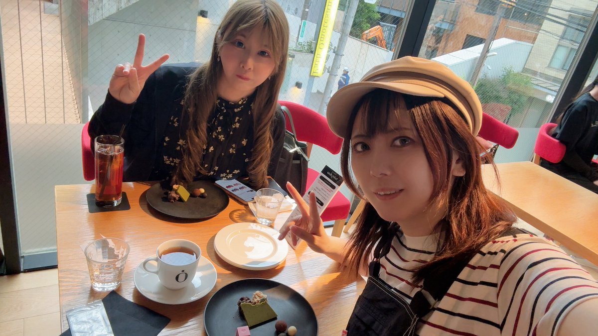 217_712's tweet photo. 今日はとりちゃんとご飯デー🍚でした！

韓国料理食べ放題とチョコレート食べ放題をはしごしたよ🤤
ゆっくりまったりお休みの日を満喫した〜🙌🏻

今月もう一回遊びに行くの楽しみ🥳 https://t.co/6CBp72TElQ