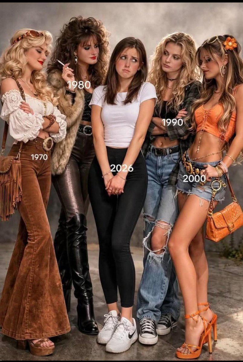 Lunaria_40's tweet photo. Be honest... which era had the best styl.. in your opinion 🤔 https://t.co/1fmgZEO2OC
