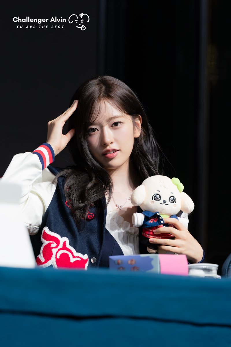 challengeralvin's tweet photo. 260531 IVE FS SHANGHAI KMS DAY2
AN KITSCH
#IVE #아이브 @IVEstarship #YUJIN #유진 #ユジン https://t.co/w80vcz586p