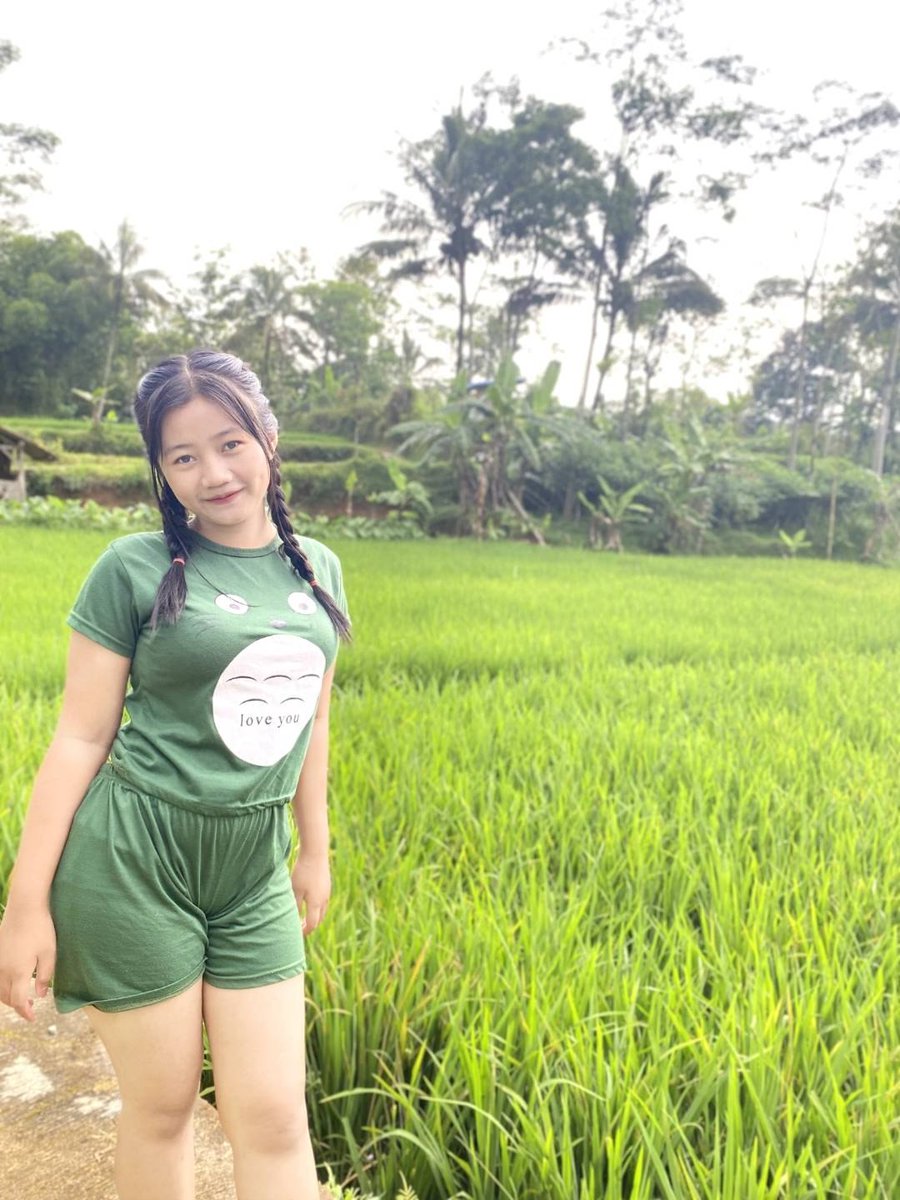 cindy71093's tweet photo. 💚💚 https://t.co/6fX5wiNS8P
