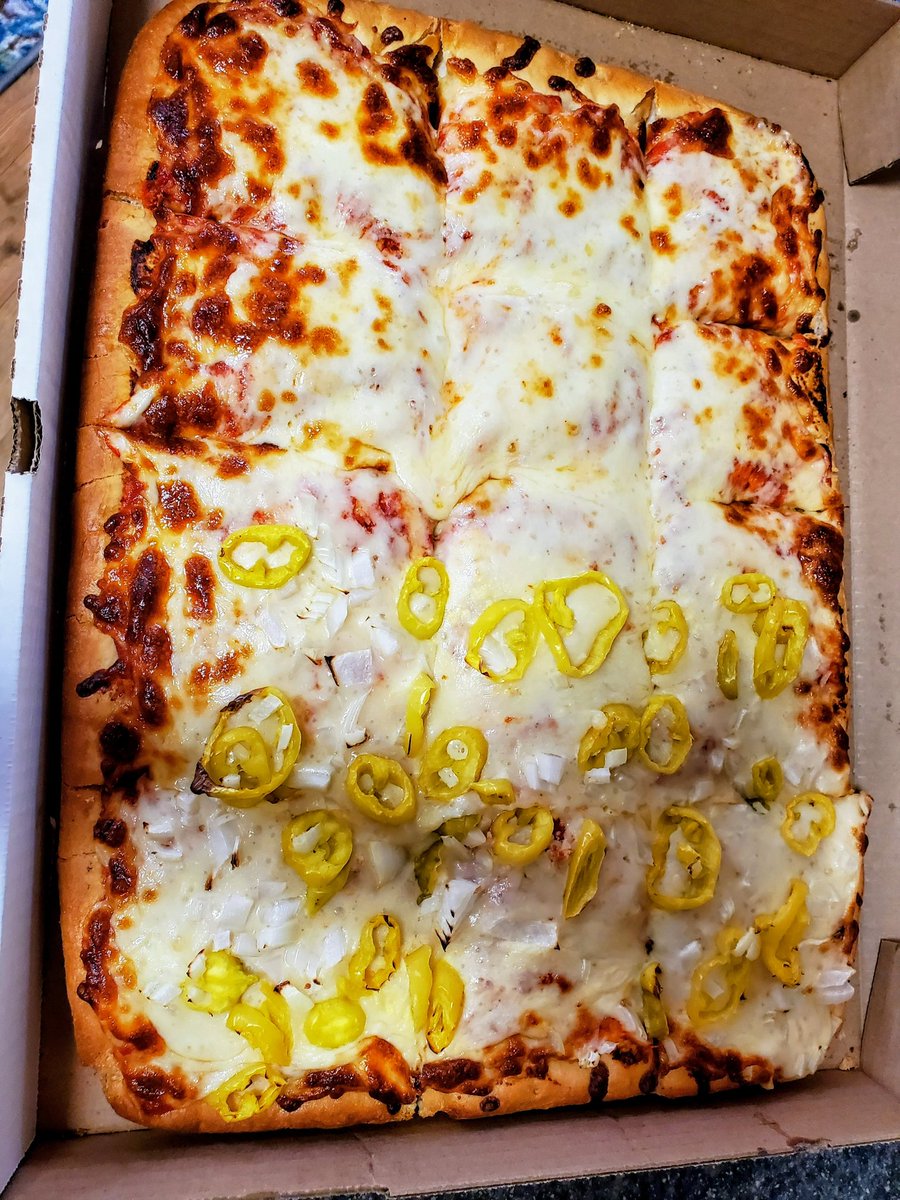 camera_bird's tweet photo. #nationalcheeseday https://t.co/H2XwSN9lUk