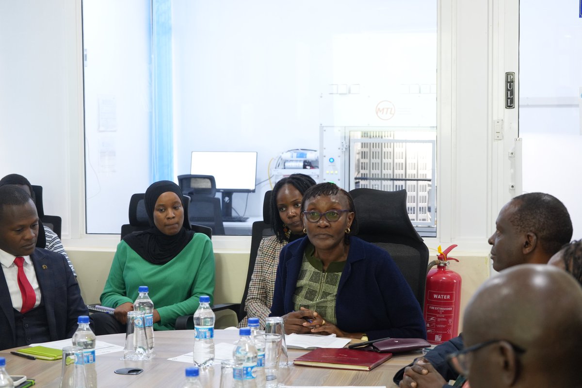 KEMRI_Kenya's tweet photo. The KEMRI Air Pollution Centre of Excellence (APCE) has attained ISO/IEC 17025:2017 accreditation for gravimetric PM2.5 testing, affirming its competence in delivering accurate and reliable air quality data.

@CLEANAirAfrica| @LivUni https://t.co/W23p4qc9Bv