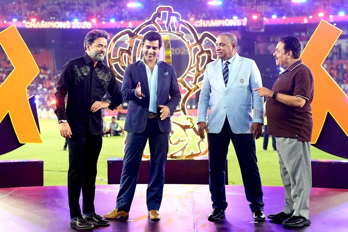 CricCrazyJohns's tweet photo. BCCI WINNING THE HEARTS 🇮🇳

BCCI is to set to help cricket bodies in Fiji &amp; Maldives in game development. [Bharat Sharma from PTI] https://t.co/0bV9Z3uZ2p
