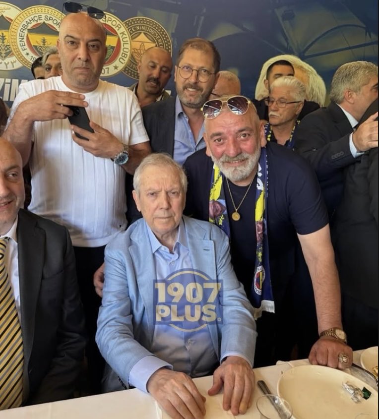 1907_Plus's tweet photo. 🚨Ünlü oyuncu Abidin Yerebakan:

“İçerisi şampiyonlar ligi gibi.” https://t.co/OgYmWYIl7Z