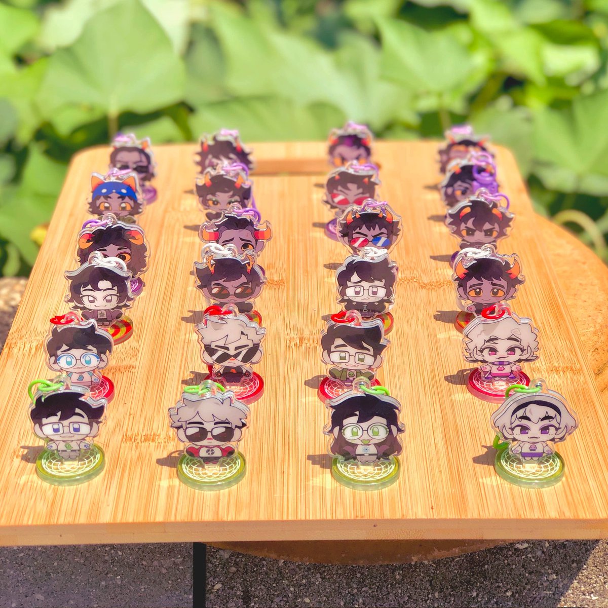 kimquatz's tweet photo. please help my best friend and his family!! they are truly kind people who deserve the world 🙏

if you're a homestuck fan and want to support, ozzy also has an online store with lots of unique HS merch (and more)! https://t.co/AYZUE8Vph8