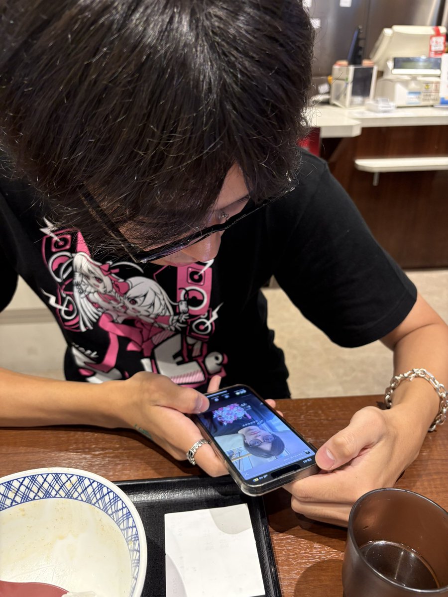 そう tweet media