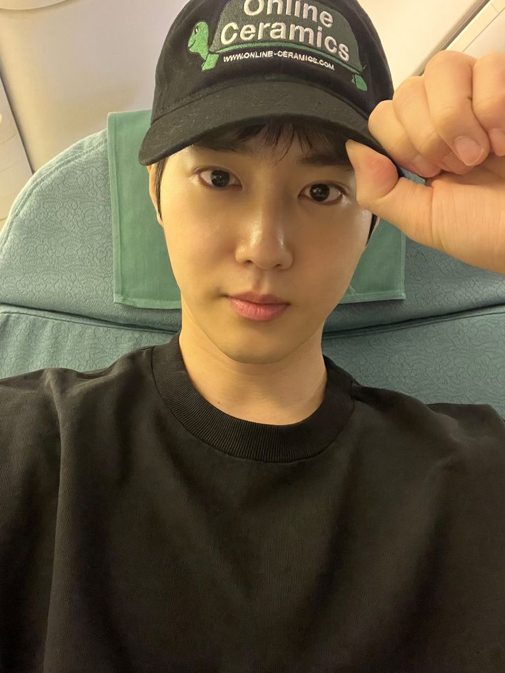 chikrabit's tweet photo. 최근 버블 제외 면님 비행기셀카를 모아보쟈 비행기아닌거껴잇을수도 ㅎ;
타래로 계속 https://t.co/rz0aML4fsP