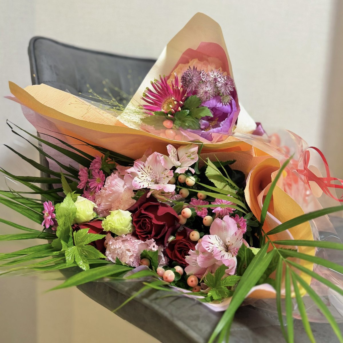 cchhii64's tweet photo. 本日の番組内でお誕生日祝いして頂きました🎉
どうもありがとうございます☺️✨

今年も健康第一で過ごします🫶 https://t.co/IR7dmpUMz2