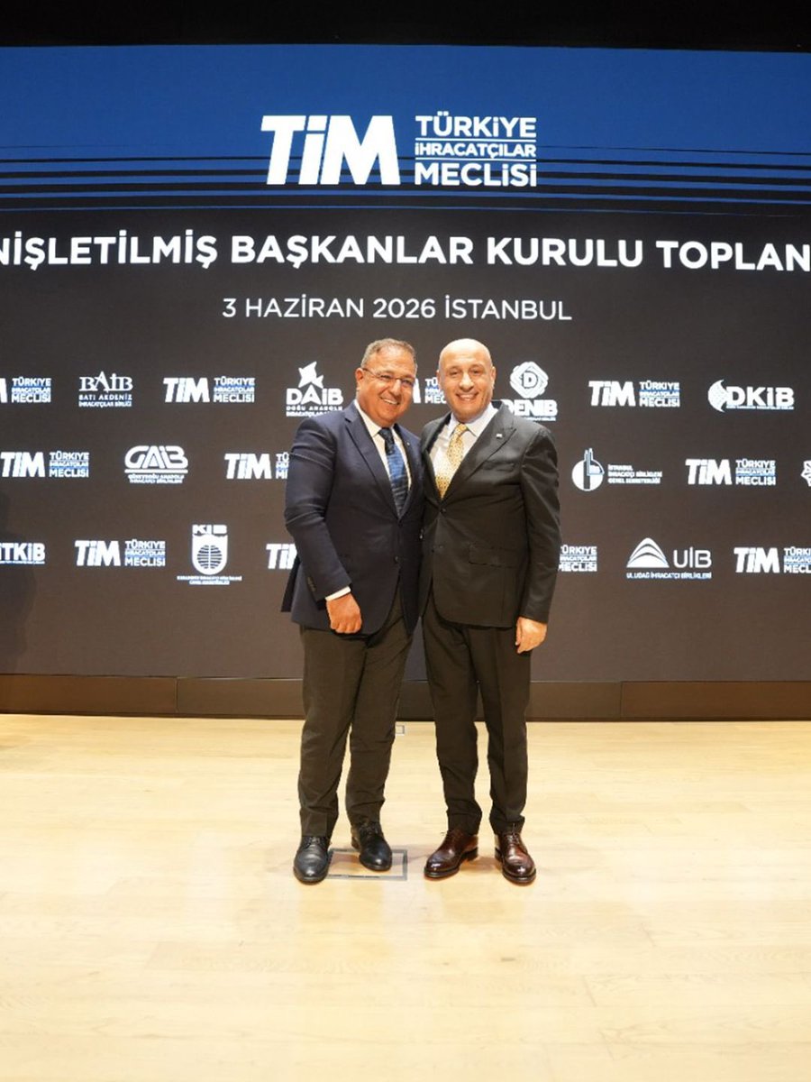 CTecdelioglu's tweet photo. 📍 TİM Genişletilmiş Başkanlar Kurulu Toplantısı gerçekleştirildi.

TİM Başkanı Mustafa Gültepe'nin ev sahipliğinde, TİM İstanbul Dış Ticaret Kompleksi Konferans Salonu'nda düzenlenen toplantıda; sektörel gelişmeler, para politikaları, ihracat ve ihracatın finansmanına https://t.co/TAkW0z2C6i