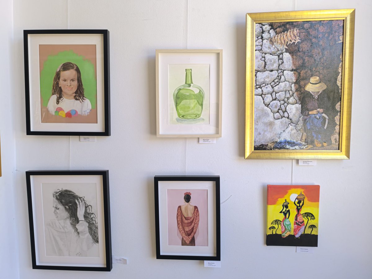 Vicalvablog's tweet photo. Exposición de trabajos realizados en los talleres del C.C. Valdebernardo de #Vicálvaro https://t.co/rBN9MRPmlr