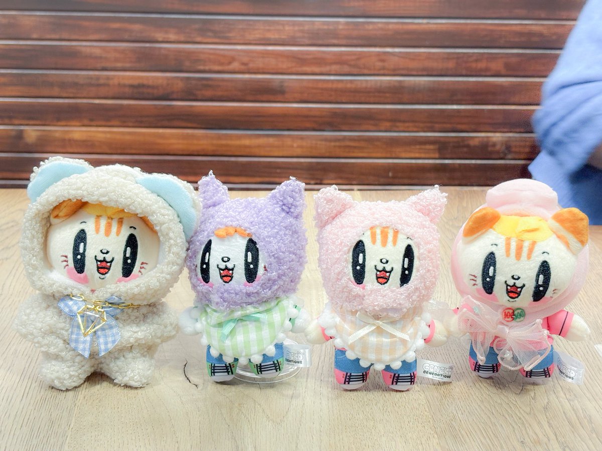 moo014029's tweet photo. 𝐈𝐍𝐔 𝐚𝐧𝐝 𝐍𝐄𝐊𝐎 https://t.co/FMkFsfcBU3