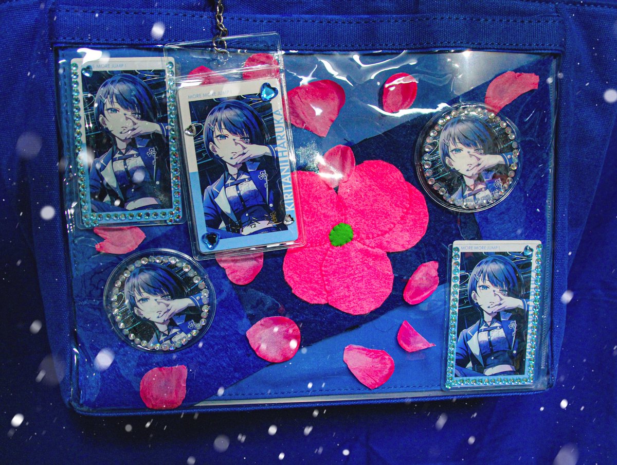 Sekai_taruhi_8's tweet photo. supernovaの概念痛バを作ってみました！
紅葉遥とこちらの合わせてA4 2面でセカシンは行動する予定です✨良ければ連番よろしくお願いします(＞人＜;) https://t.co/vWE4LCXYoU