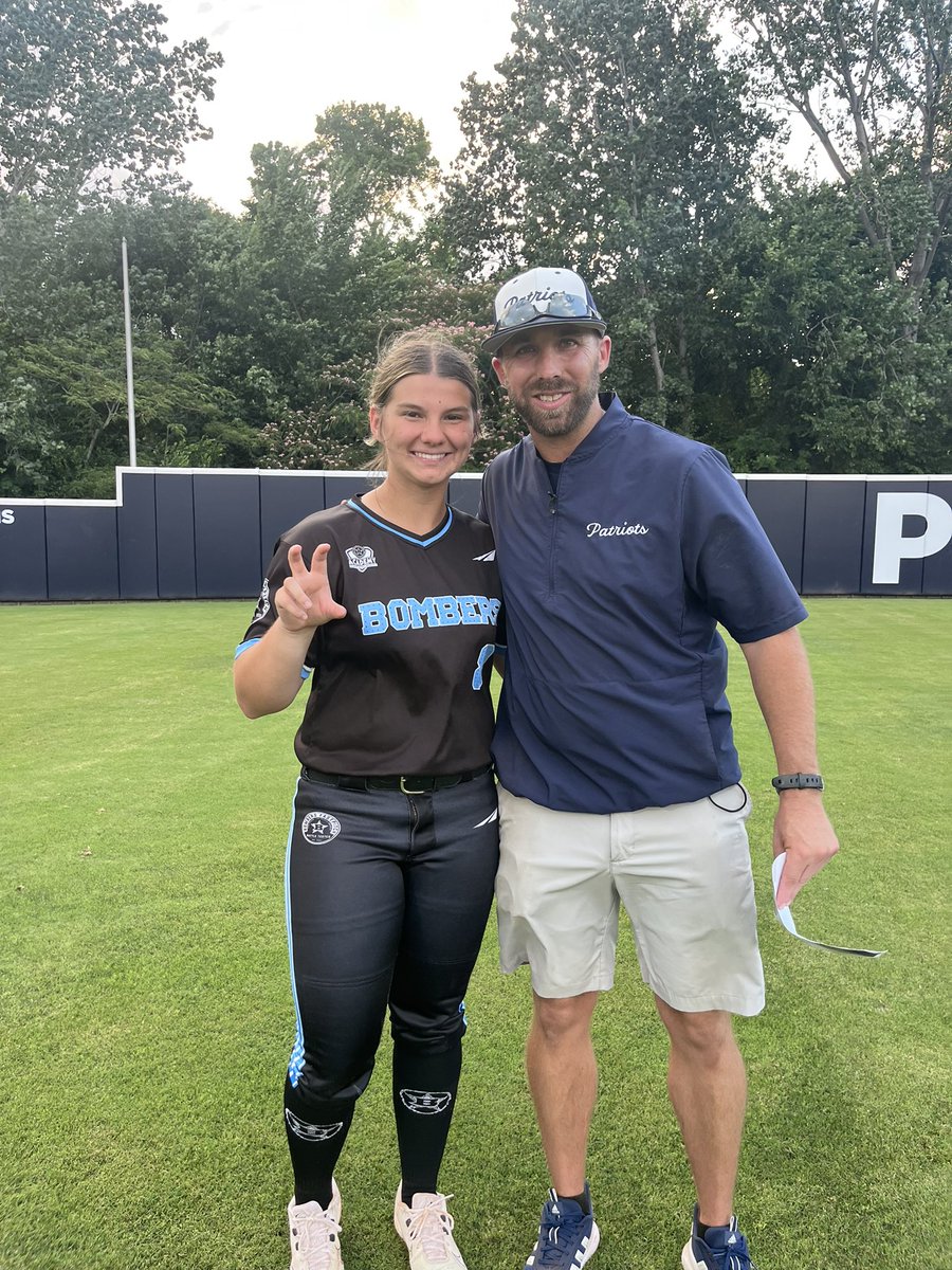 APorterfield29's tweet photo. I always enjoy attending the @Patriot_sb camp! It’s always a fun time! I got a few long balls off the machine and front toss yesterday.

A huge thank you to @CoachWylyUTTSB , Coach Miller, and Patriots Softball for having us! Can’t wait for the next one! 

@LineDsoftball  @ExtraInningSB @CoastRecruits @DirectRecruits @DfwSho @mmidnight1000 @caseyanderson22 @BombersGoldNat