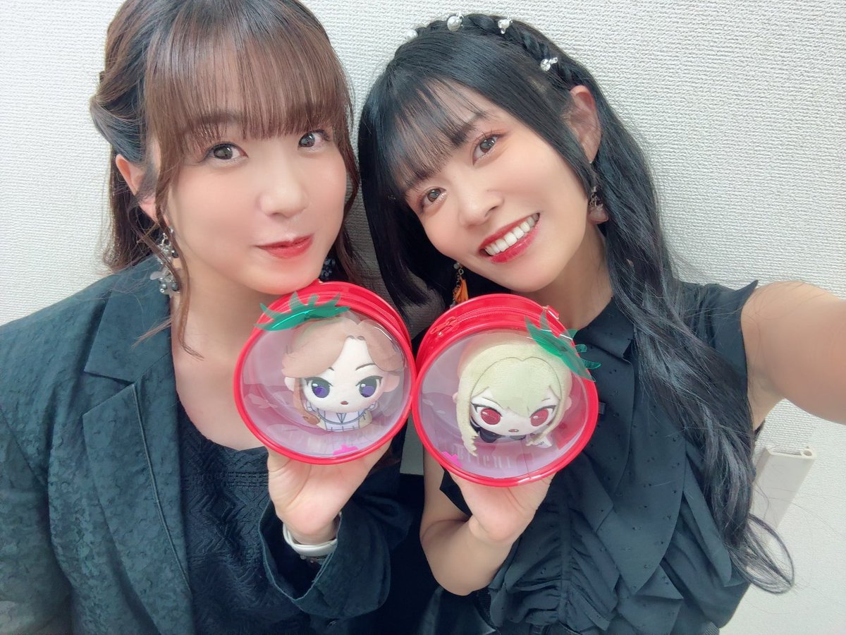 aibaaiai's tweet photo. 5周年を迎えた
「#劇場版スタァライト」舞台挨拶
ご来場•ご視聴ありがとうございました🧡
5年経った今、映画館でお話できるなんて誰が想像してたでしょう？
無理物語なんとかならないかな？🥹
みんなと観たい景色がまだまだたくさんあるんです！
末永く #スタァライト を
よろしくお願いします🦒🍅⭐️ https://t.co/1W5PMGXGUf