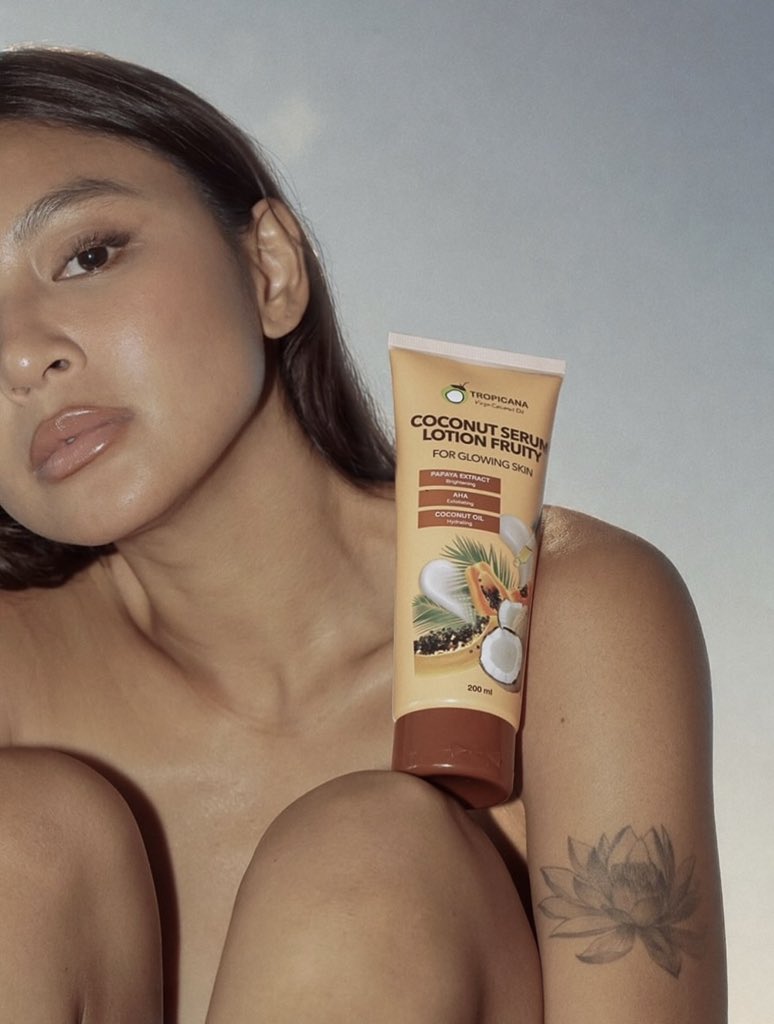 livelikepotter's tweet photo. forever obsessed how nadine endorses https://t.co/3Ro4OkwMFX