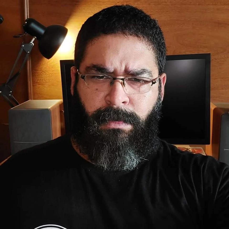 bralternativo_'s tweet photo. 🇧🇷♀️⚖️ Felippe Chaves, dono do canal Fúria e Tradição, critica duramente juíza que mencionou misoginia e cultura patriarcal ao conceder perdão a Monique Medeiros:

“A filha da puta foi inocentada do assassinato do próprio filho, porque uma juíza de merda alegou que as críticas que ela sofreu configuraram machismo. Esse é o dano que o feminismo fez na nossa sociedade e como juízas feministas são merda.”
