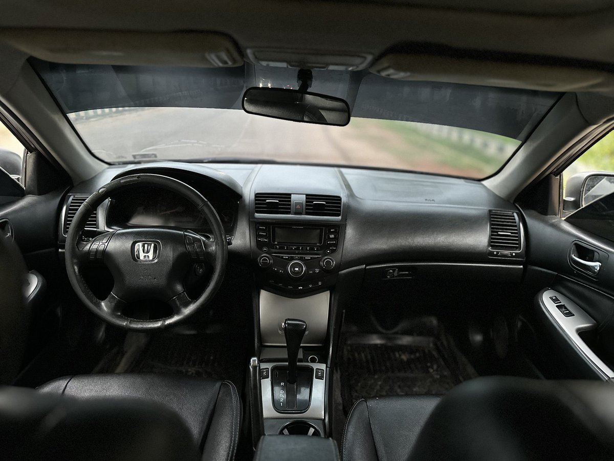ABMOTORS_NG's tweet photo. Neatly Used 2003 Honda Accord EOD
Price 3.5m 
Original Duty
Kaduna 🇳🇬

📞07068404450 https://t.co/t2JWQcXanL