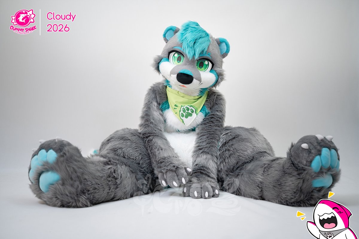 kukuGummyShark's tweet photo. 🐾More otters! 
📷:@ruixingxl https://t.co/bUPEJdaVG1