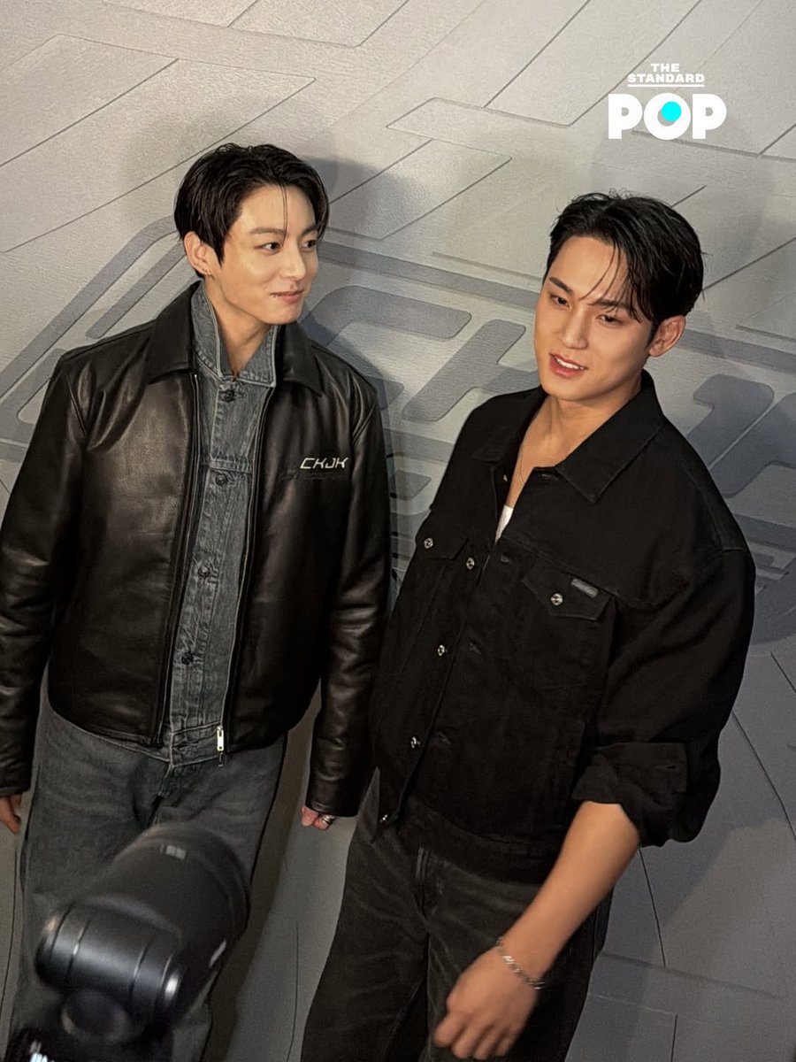 kthjjg's tweet photo. Best friends x Calvin Klein ambassadors https://t.co/gkpfSyZp30