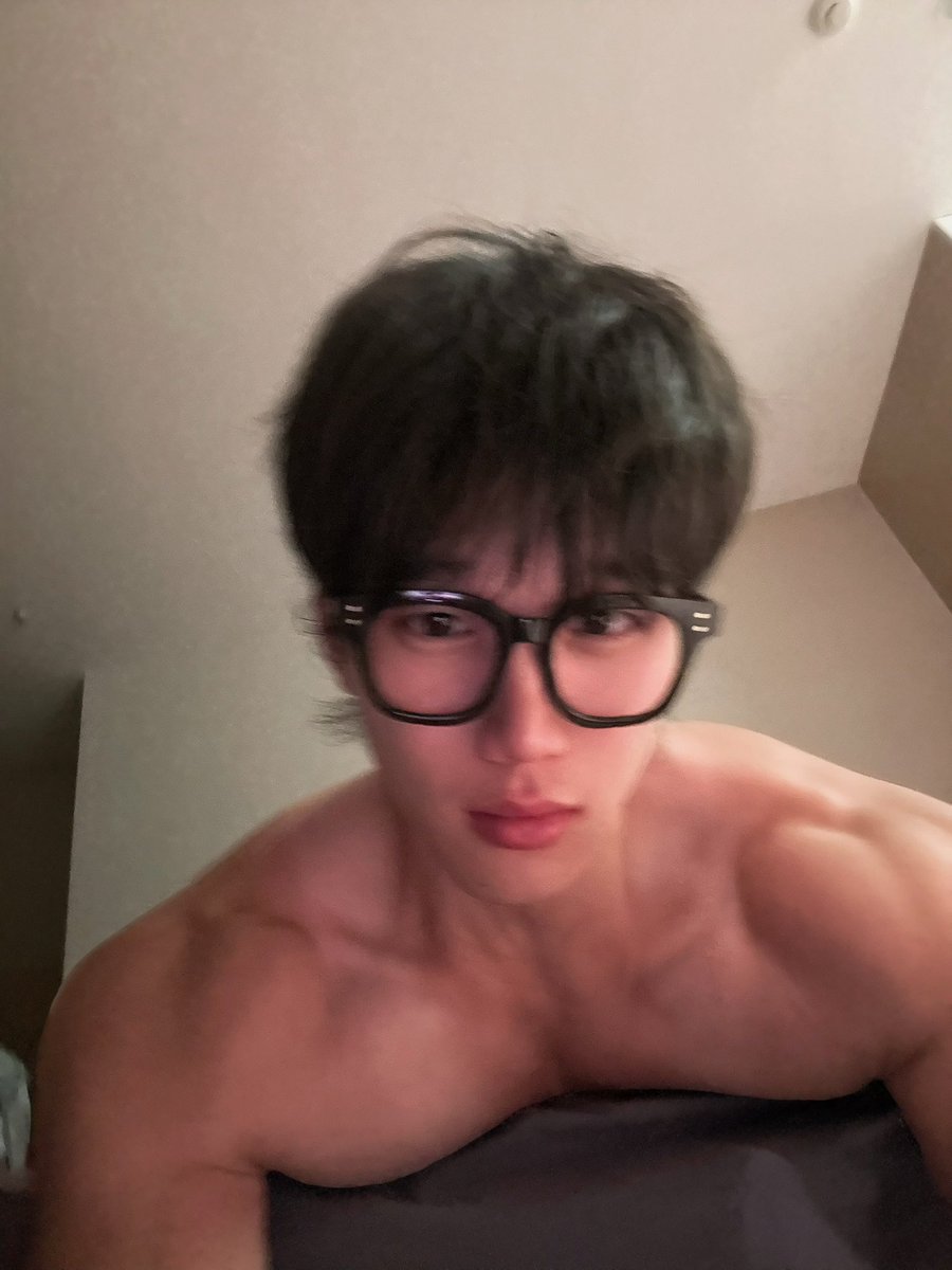年轻的丈夫 tweet media
