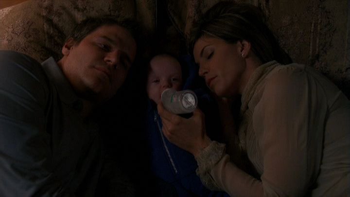sculllified's tweet photo. remember when they all lived happily ever after and nothing bad ever happened and both shows ended here <3 https://t.co/Ia0a9uvKQY